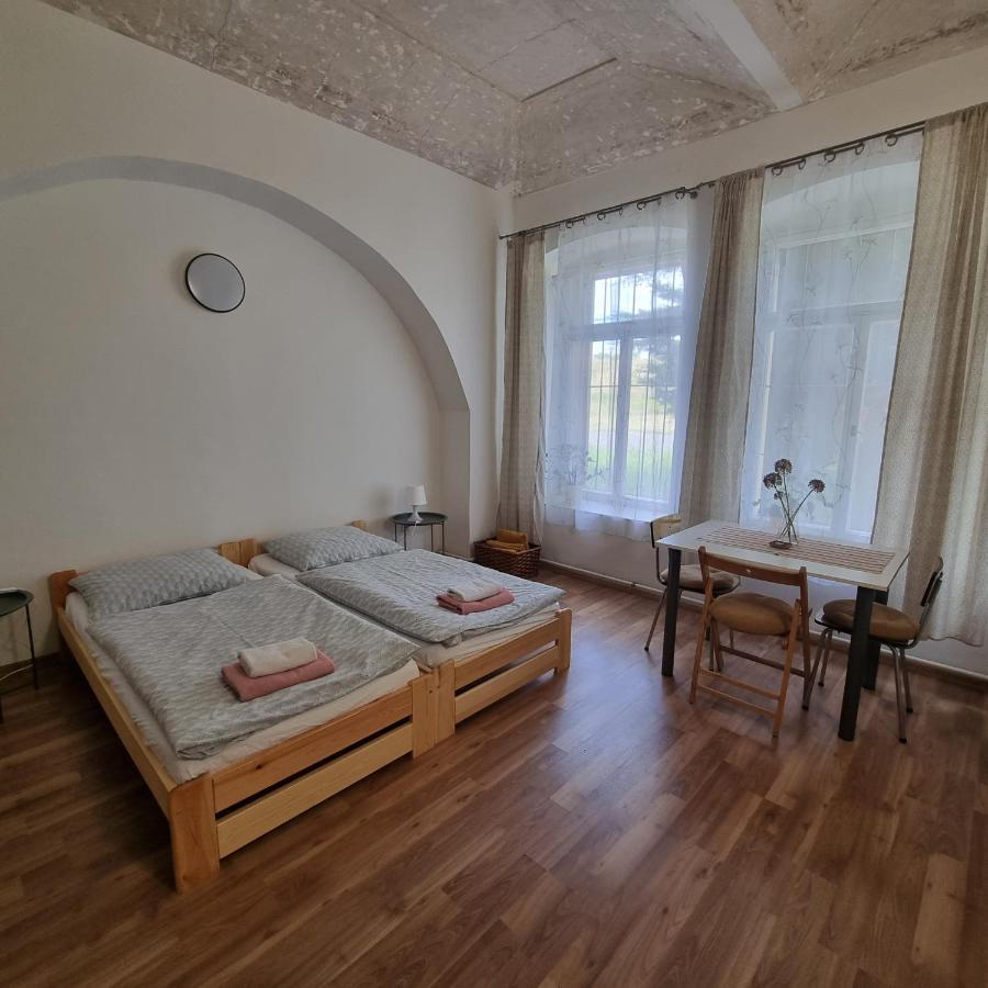 Apartment Porta Терезин Экстерьер фото